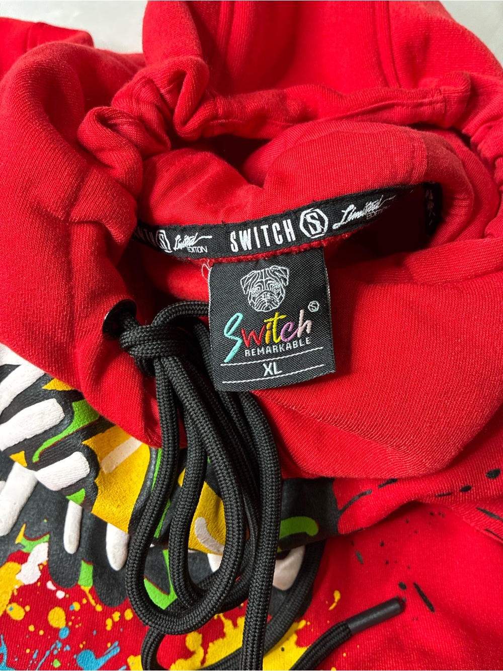 Red Graphic Crewneck Hoodie - Always Chase Your Dreams - Picture 2 of 9